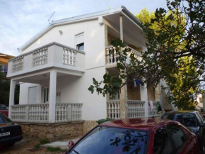 Apartments in Starigrad-Paklenica 6888